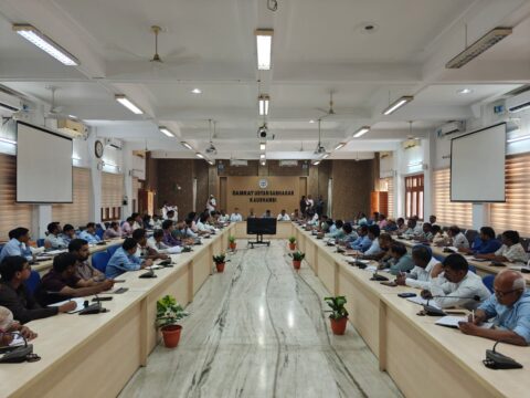 डीएम,एसपी ने आगामी त्यौहारों को सकुशल एवं शांतिपूर्ण सम्पन्न कराये जाने के मद्देनजर संबंधित अधिकारियों के साथ की बैठक