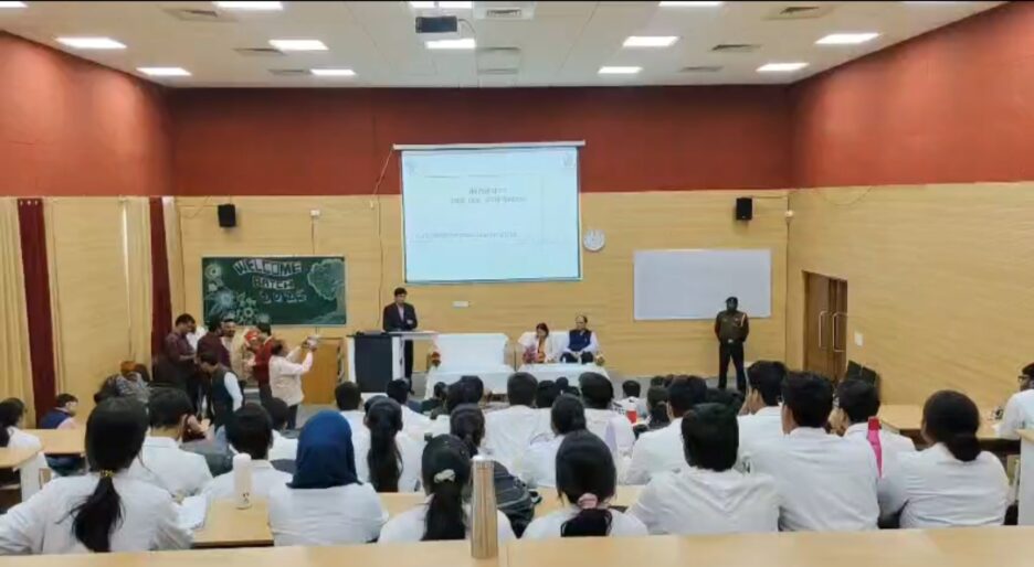 मेडिकल कॉलेज में हृदयसेतू (STEMI) केयर नेटवर्क के तहत जन जागरूकता संगोष्ठी का हुआ आयोजन,हार्ट अटैक आने पर बचाव की दी गई जानकारी