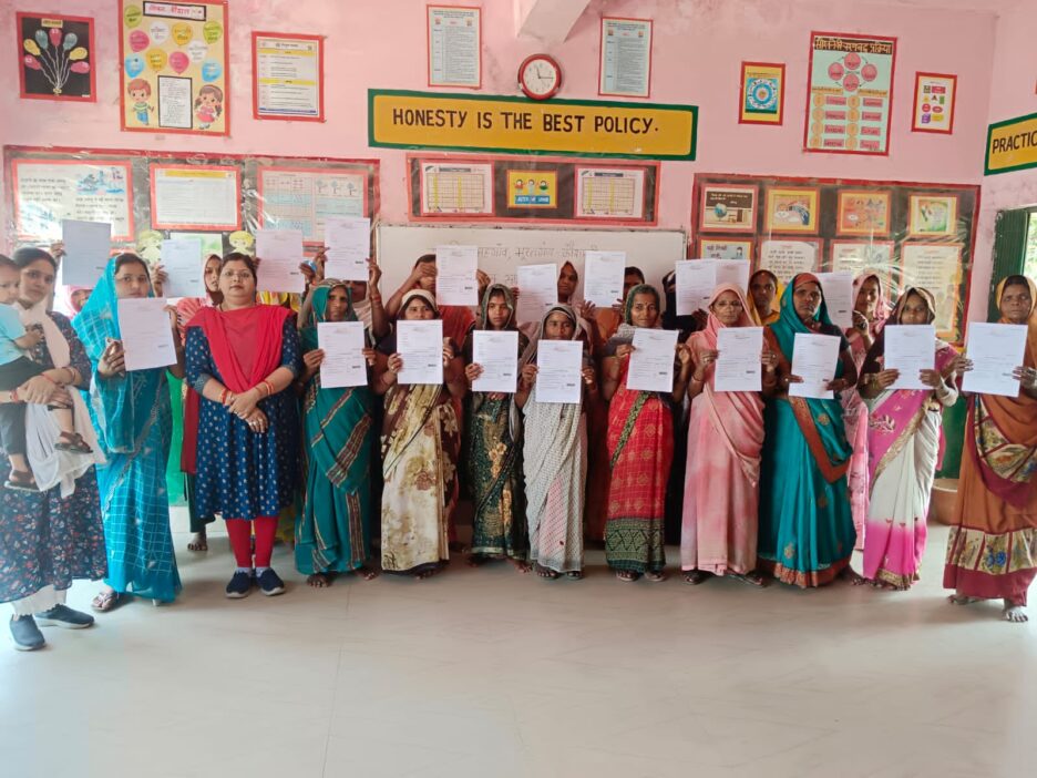 नव साक्षरता परीक्षा में चार हजार से अधिक प्रौढ़ हुए शामिल