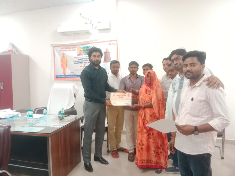 कौशाम्बी में प्रधानमंत्री आवास योजना (शहरी) के 759 लाभार्थियों के खाते में प्रथम किस्त की धनराशि हस्तांतरित