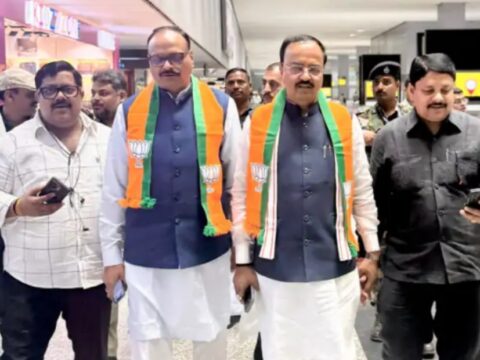 लखनऊ में डिप्टी सीएम का प्लेन फिर हुआ खराब,डिप्टी सीएम केशव प्रसाद मौर्य और बृजेश पाठक एक घंटे तक फंसे रहे