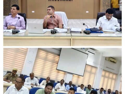 डीएम ने की जल निगम एवं सिंचाई विभाग के कार्यों की समीक्षा,निर्माण कार्य में लापरवाही करने वाली फर्मों के विरूद्ध आर्थिक जुर्माना लगाए जाने के लिए शासन को पत्र प्रेषित करने के दिए निर्देश