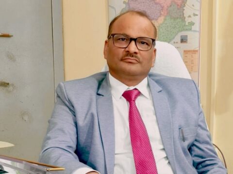 कौशाम्बी जनपद न्यायाधीश के रूप में जनपद न्यायालय में बद्री विशाल पाण्डेय ने गृहण किया कार्यभार,न्यायिक अधिकारियों ने किया स्वागत