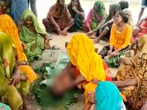 सांप ने अधेड़ को काटा,परिजन करते रह गए झाड़ फूंक,हो गई मौत