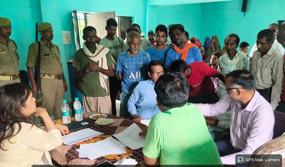 एसडीएम ने ग्राम उदाथू में भूमि विवाद की 03 शिकायतों का मौके पर ही कराया निस्तारण