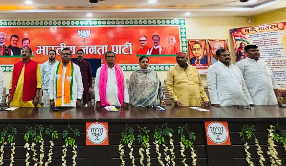 प्रधानमंत्री नरेंद्र मोदी के 25 वर्षों के सेवा एवं राष्ट्रनिर्माण के सफर को जन-जन तक पहुंचाएगी भाजपा- धर्मराज मौर्य