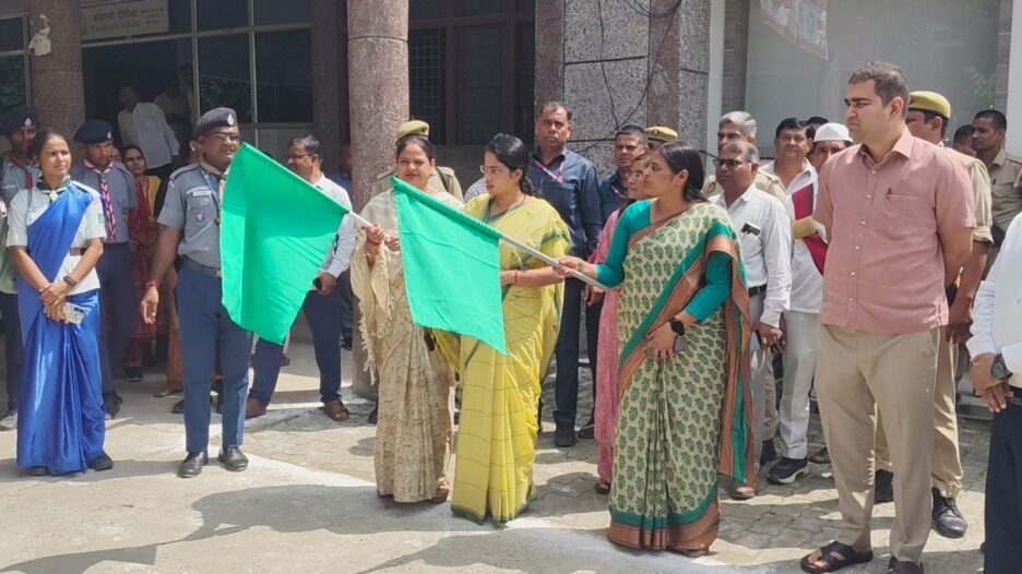 विशेष संचारी रोग नियंत्रण अभियान के तहत निकाली गई जन-जागरूकता रैली,मच्छरों एवं संक्रामक रोगों से बचाव के लिए लोगों को किया गया जागरूक