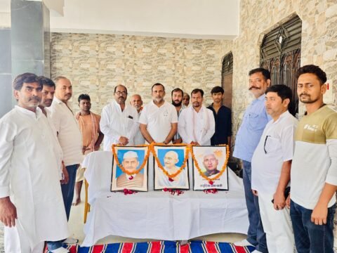 कांग्रेसियो ने मनाई महात्मा गांधी,लाल बहादुर शास्त्री व मसूरियादीन पासी की जयंती