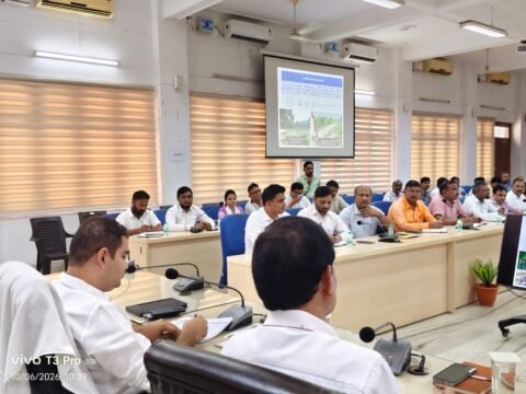 डीएम ने विद्यालयों में शैक्षणिक गुणवत्ता एवं व्यवस्थाओं में सुधार को लेकर दिए कड़े निर्देश