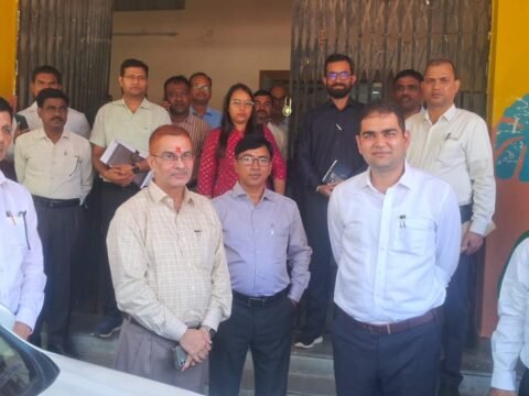 आकांक्षी विकासखंड कौशाम्बी एवं मंझनपुर में नोडल अधिकारियों ने किया स्थलीय निरीक्षण