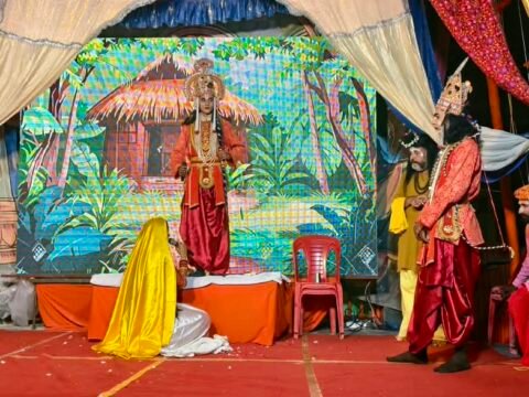 अहिल्या उद्धार व फुलवारी लीला का हुआ मंचन,श्रीराम के चरण स्पर्श से हुआ अहिल्या का उद्धार, फुलवारी प्रसंग ने मोहा मन,आज परशुराम-लक्ष्मण संवाद का होगा मंचन