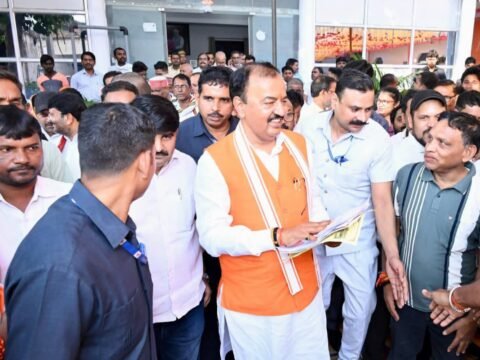 डिप्टी सीएम केशव प्रसाद मौर्य ने अखिलेश यादव पर साधा निशाना,बोले:2022 में 403 सीटों पर नजर थी,111 पर जाकर रुक गए,राज्यसभा में नहीं खड़ा किया एक प्रत्याशी